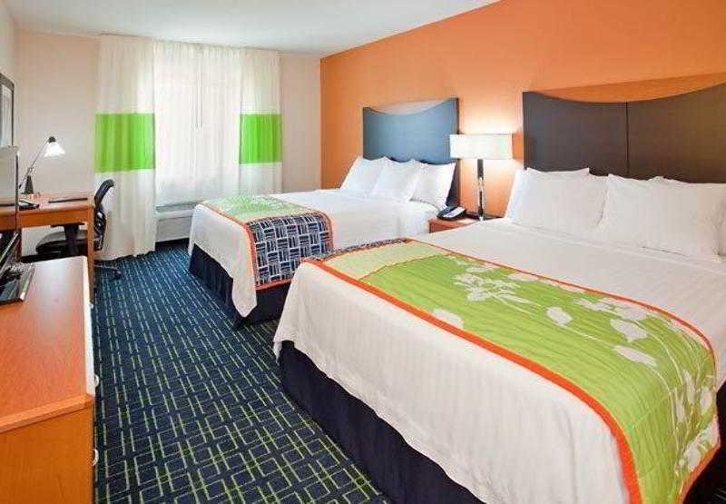 Comfort Inn & Suites Westfield Quarto foto